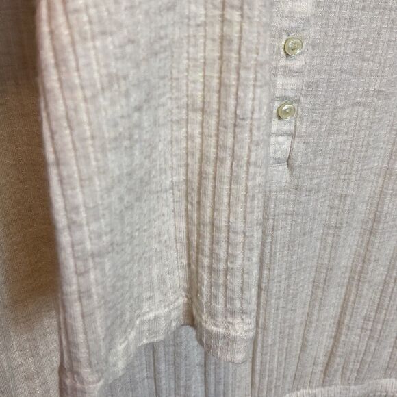 Victoria’s Secret ivory 3/4 sleeve ribbed lace trim romper size S - Picture 4 of 10